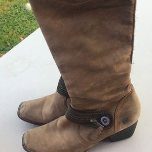 Born boots brown tall